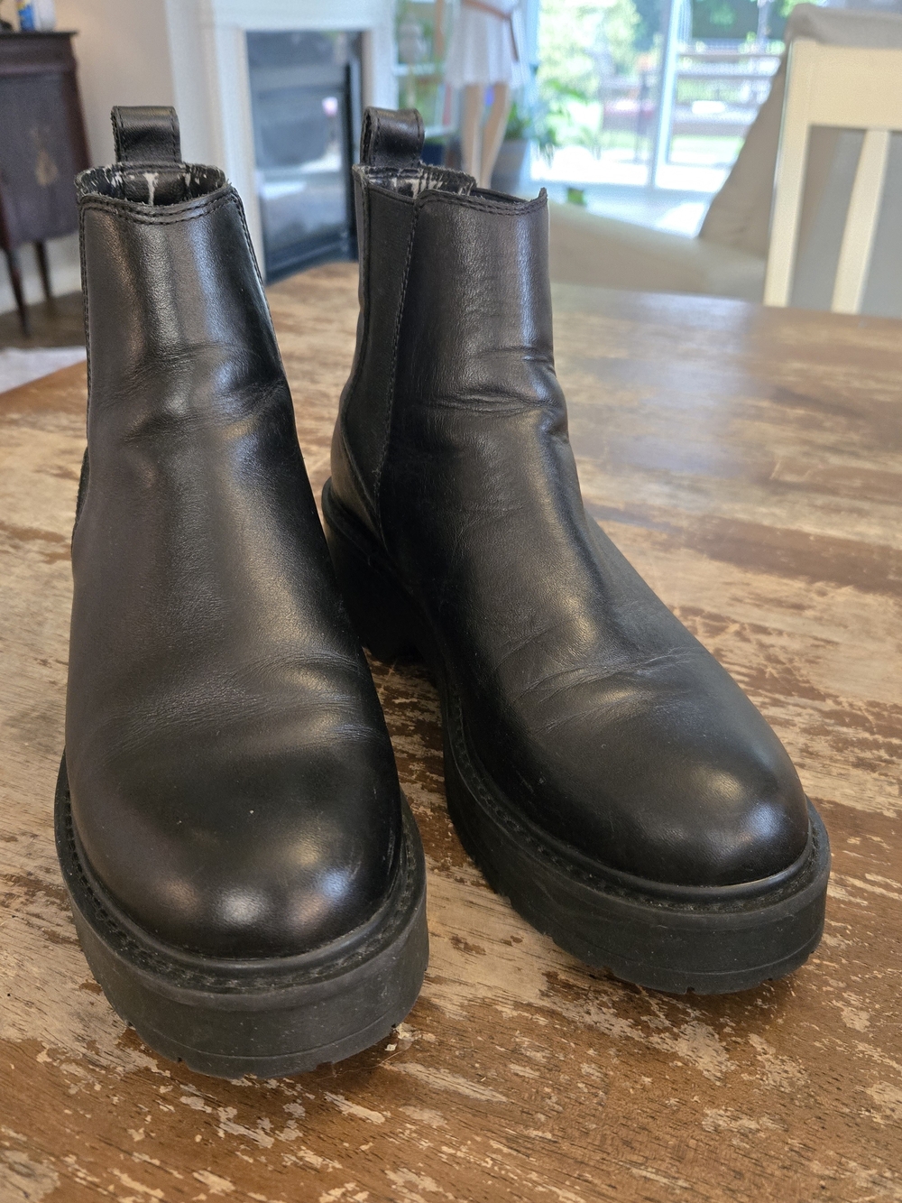 Steve Madden Black Leather Platform Chelsea Booties